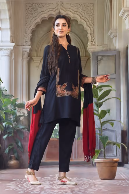 WOMEN Category Image