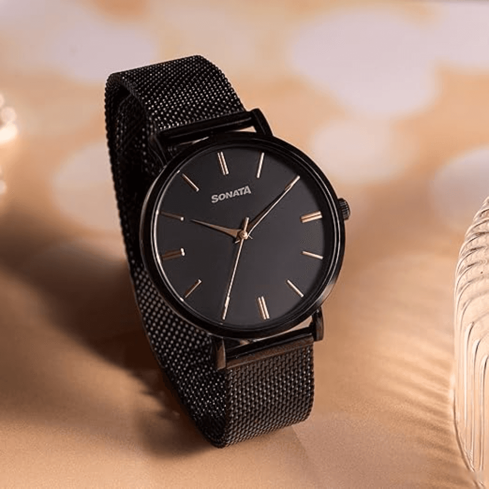 Sonata Quartz Analog Stainless Steel Strap Watch for Women (87067NM01)
